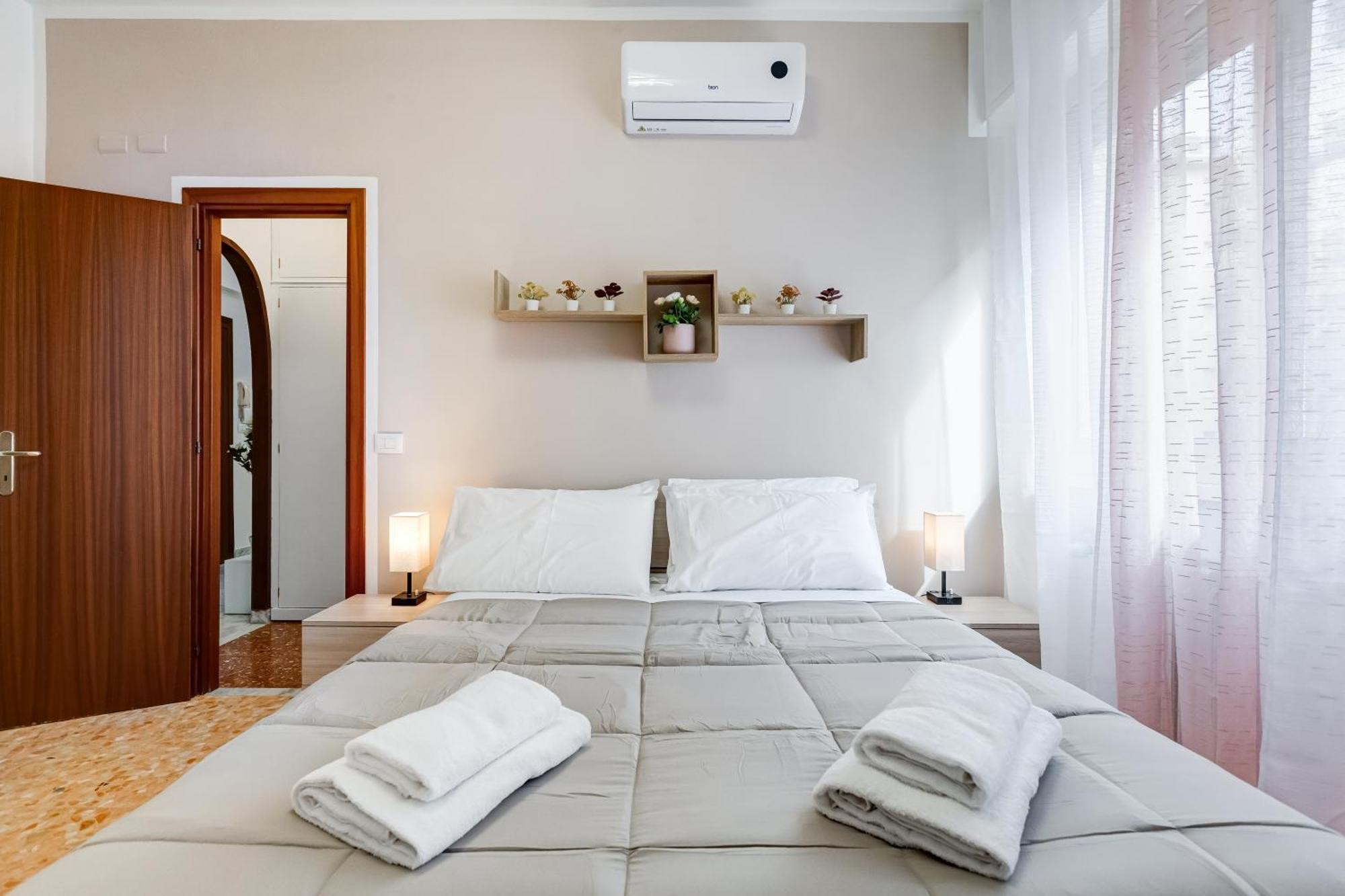 Apartment La Tua Oasi A 2 Minuti Dalla Metro A E Vicino Al Parco Rom