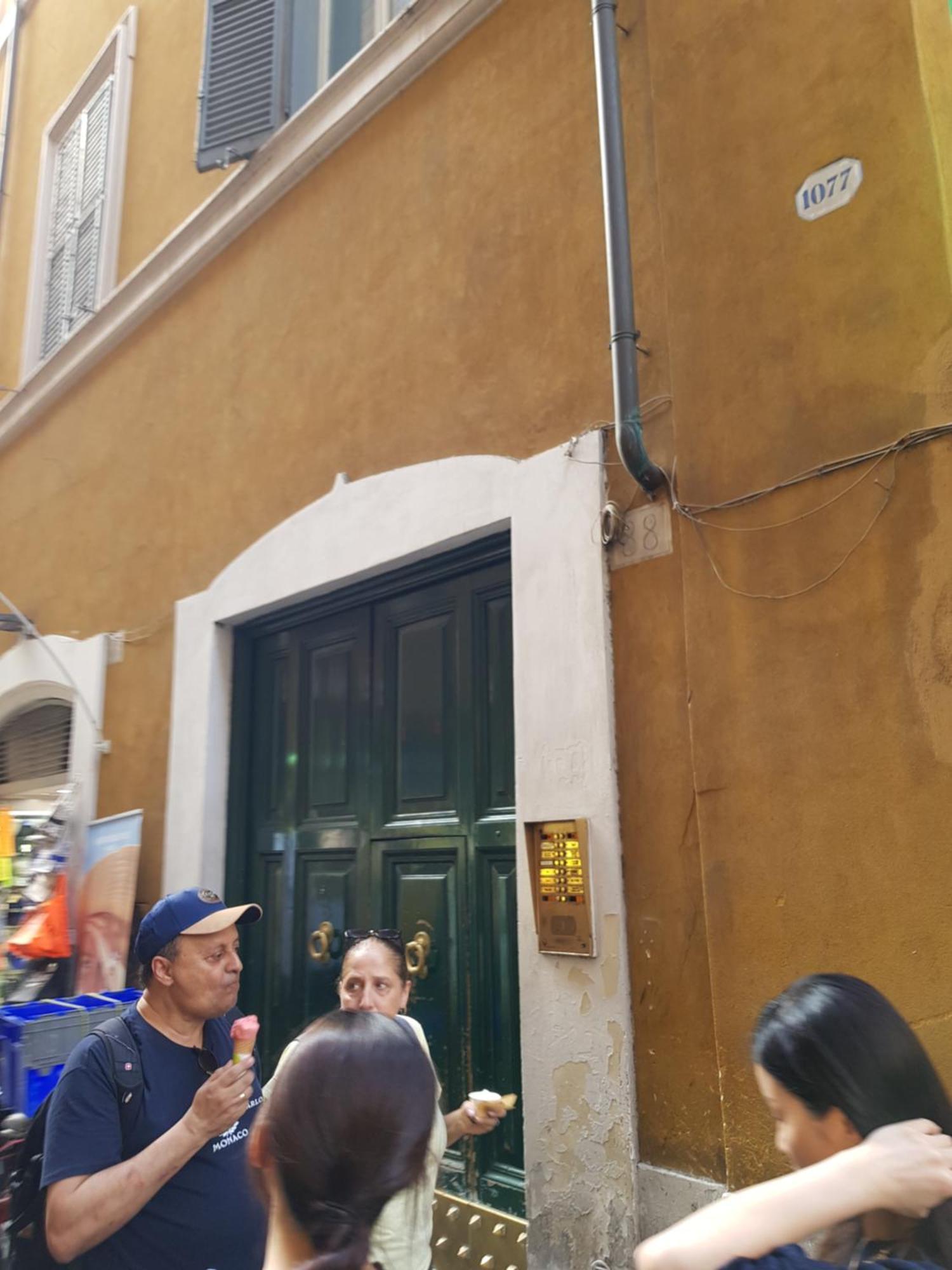 Rosella Fontana Di Trevi Roma