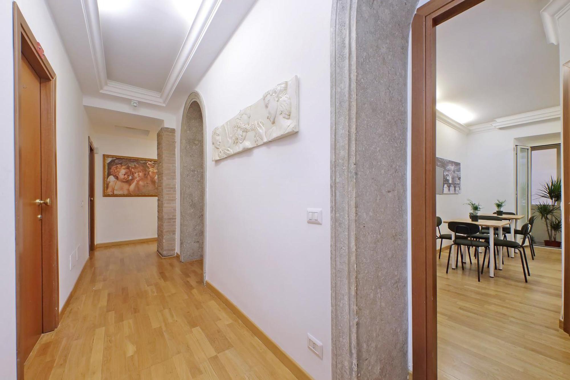 Romulus Casa de hóspedes 3*