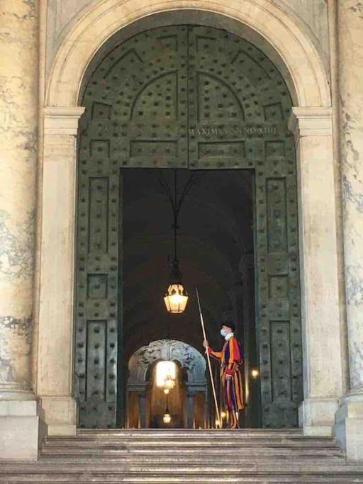 Vatican Rhapsody * Roma
