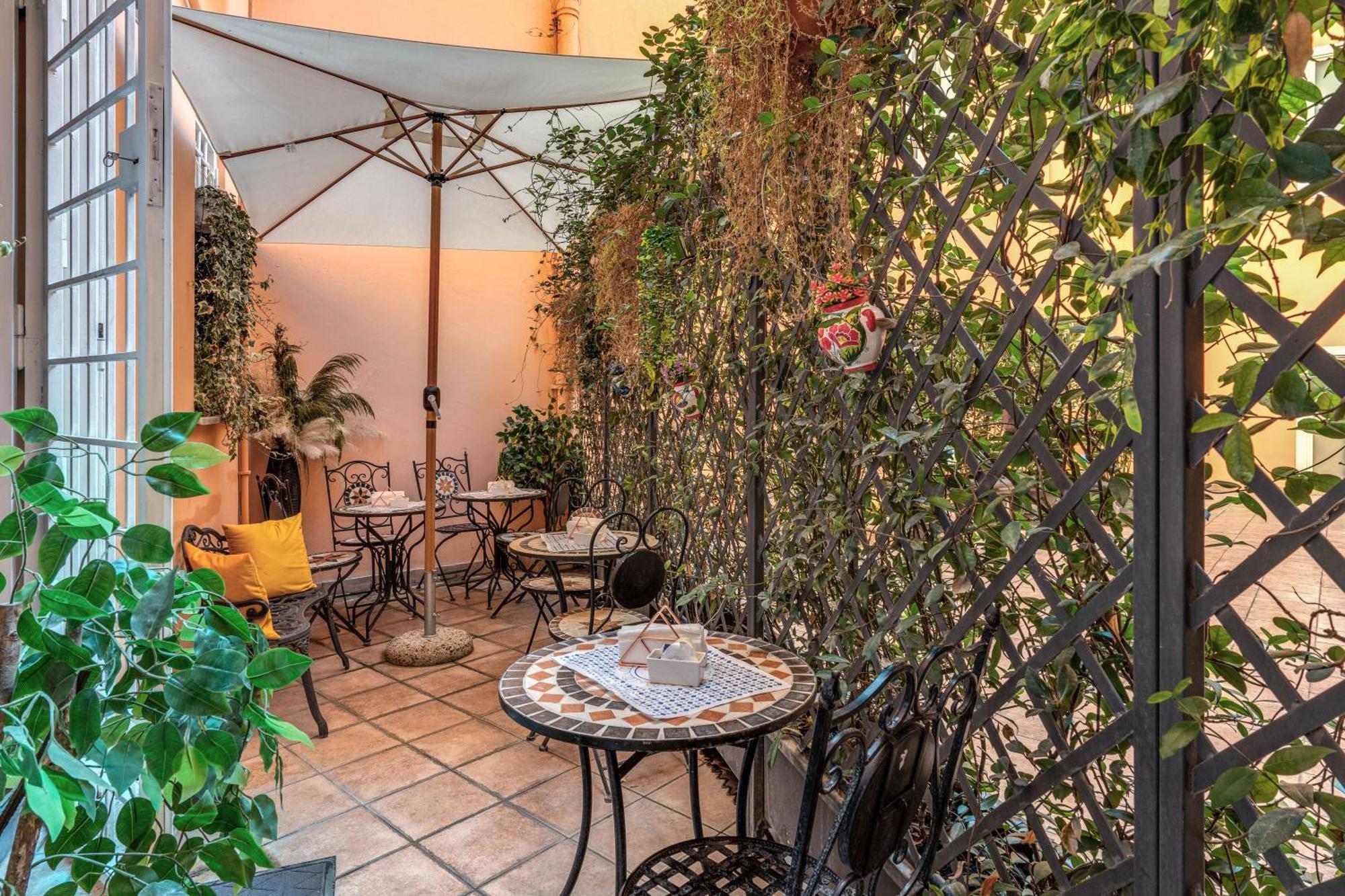 Opera Pinciana Bed and breakfast 2*