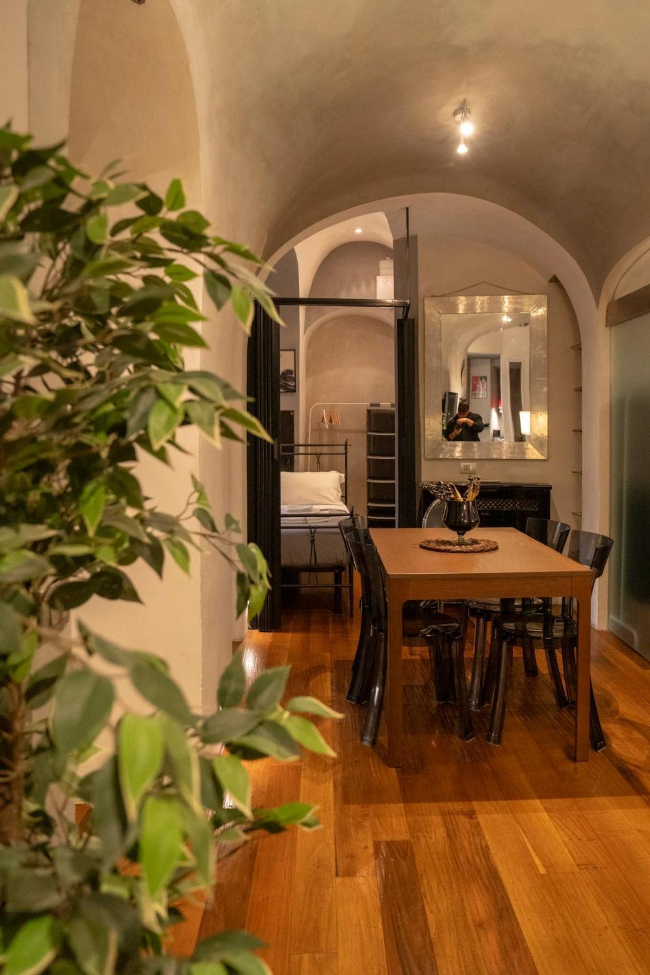 Domus Ciancaleoni - Colosseum - Rione Monti Leilighet *