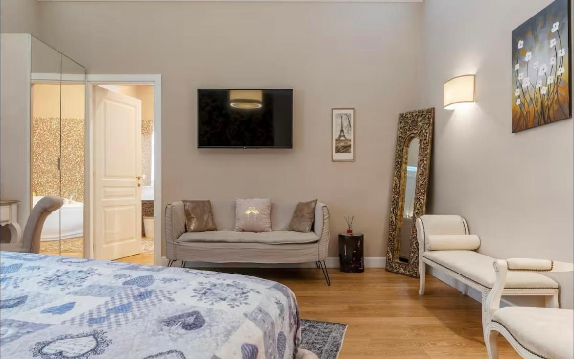 Apartment Appia Luxury Rome