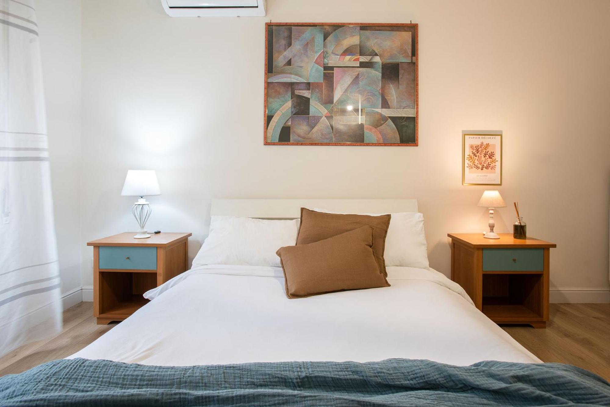 Moderno Tuscolana 2 Bdr And Living Metro A *