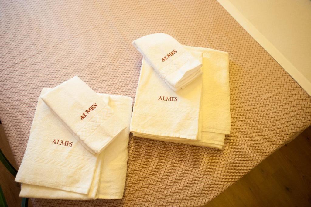 Almes Rom