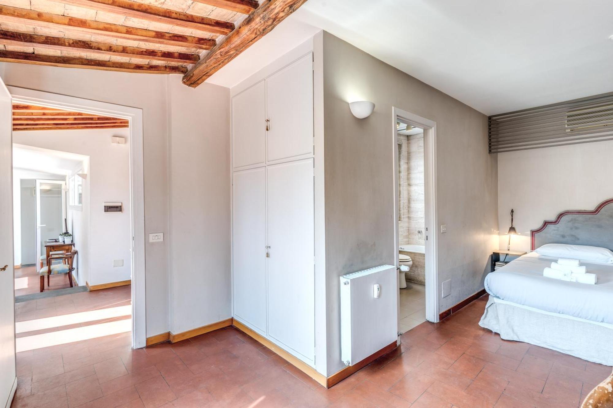 Floor Colosseum Apartment *