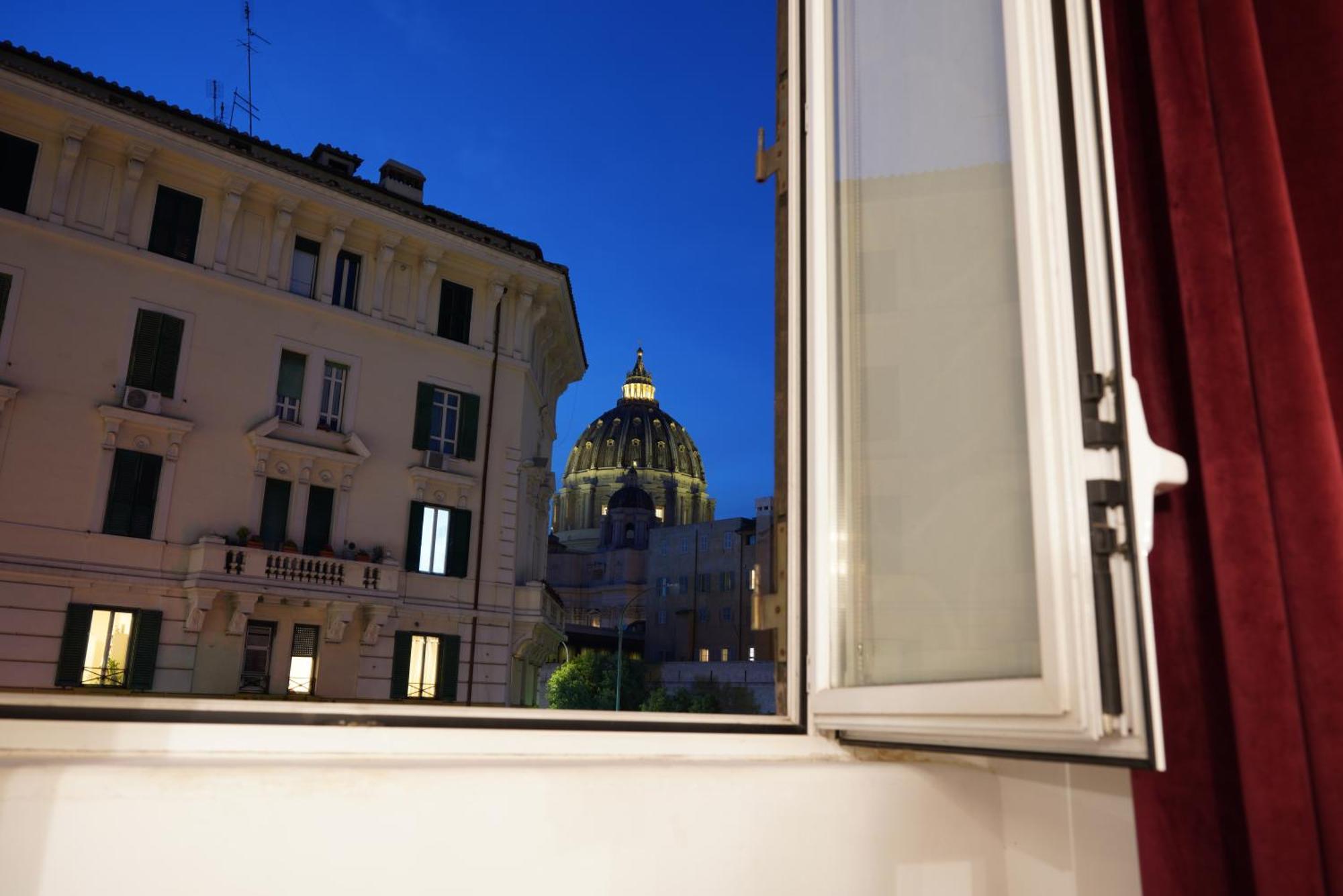 The Grand View Lux Vatican * Roma