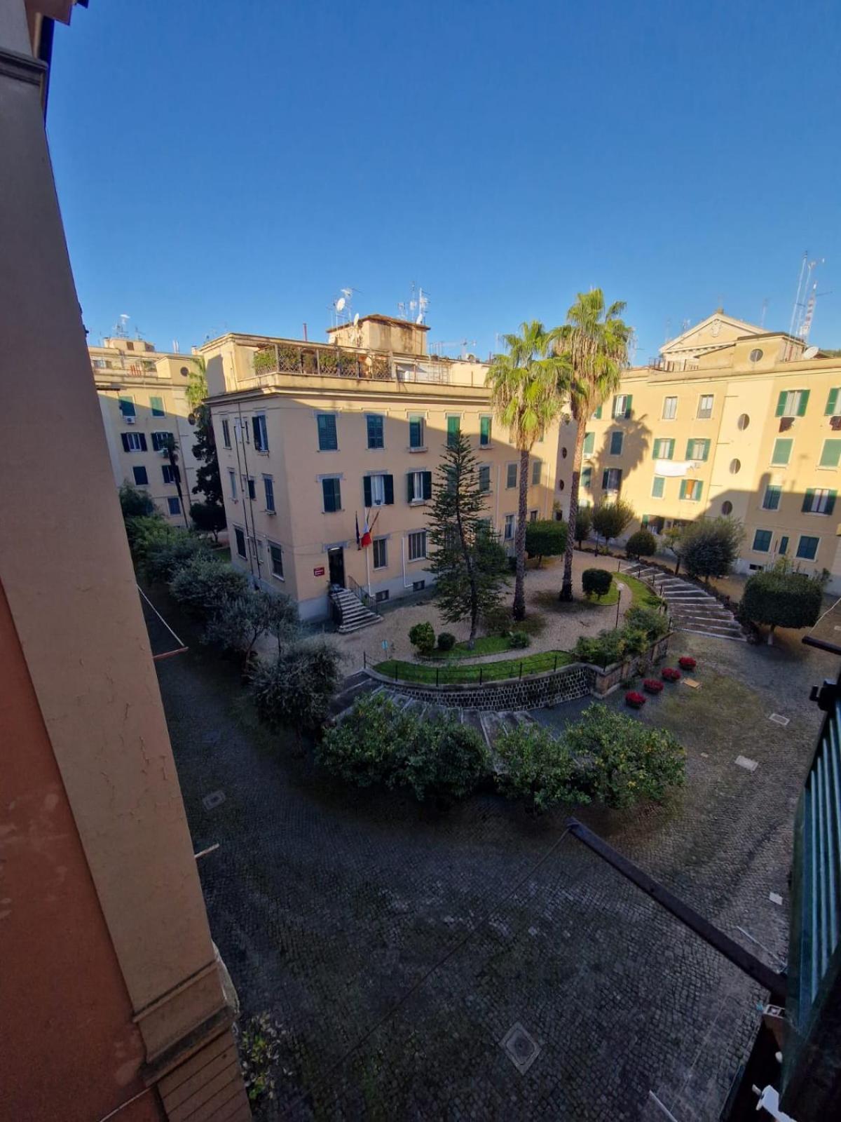 Apartamento Domus Adriana Ada - Adiacente Metro A