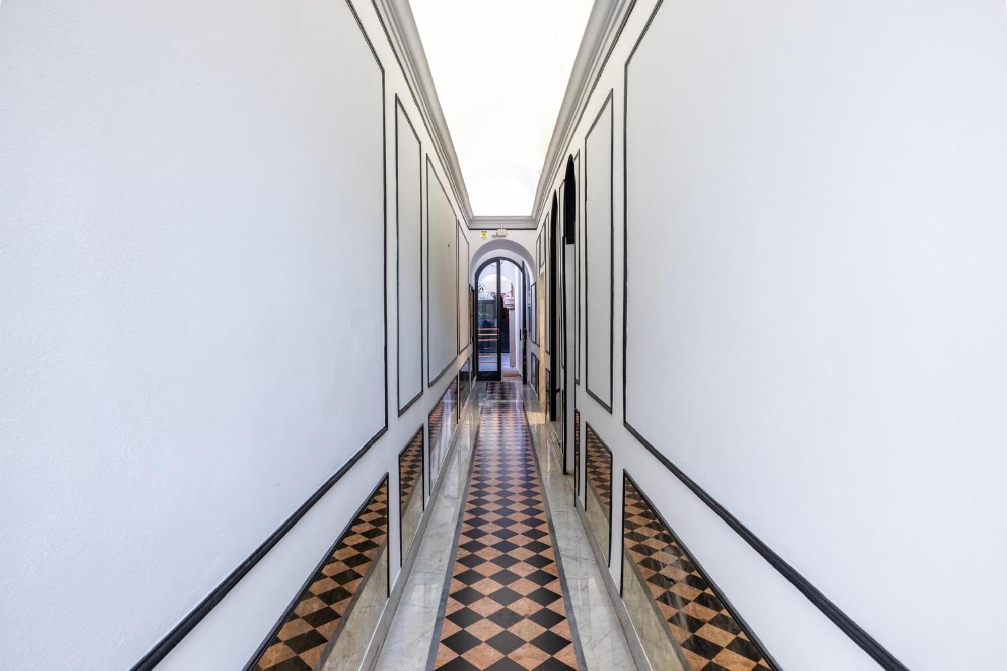 Quattro Fontane 4p - B&d Apts Appartamento *