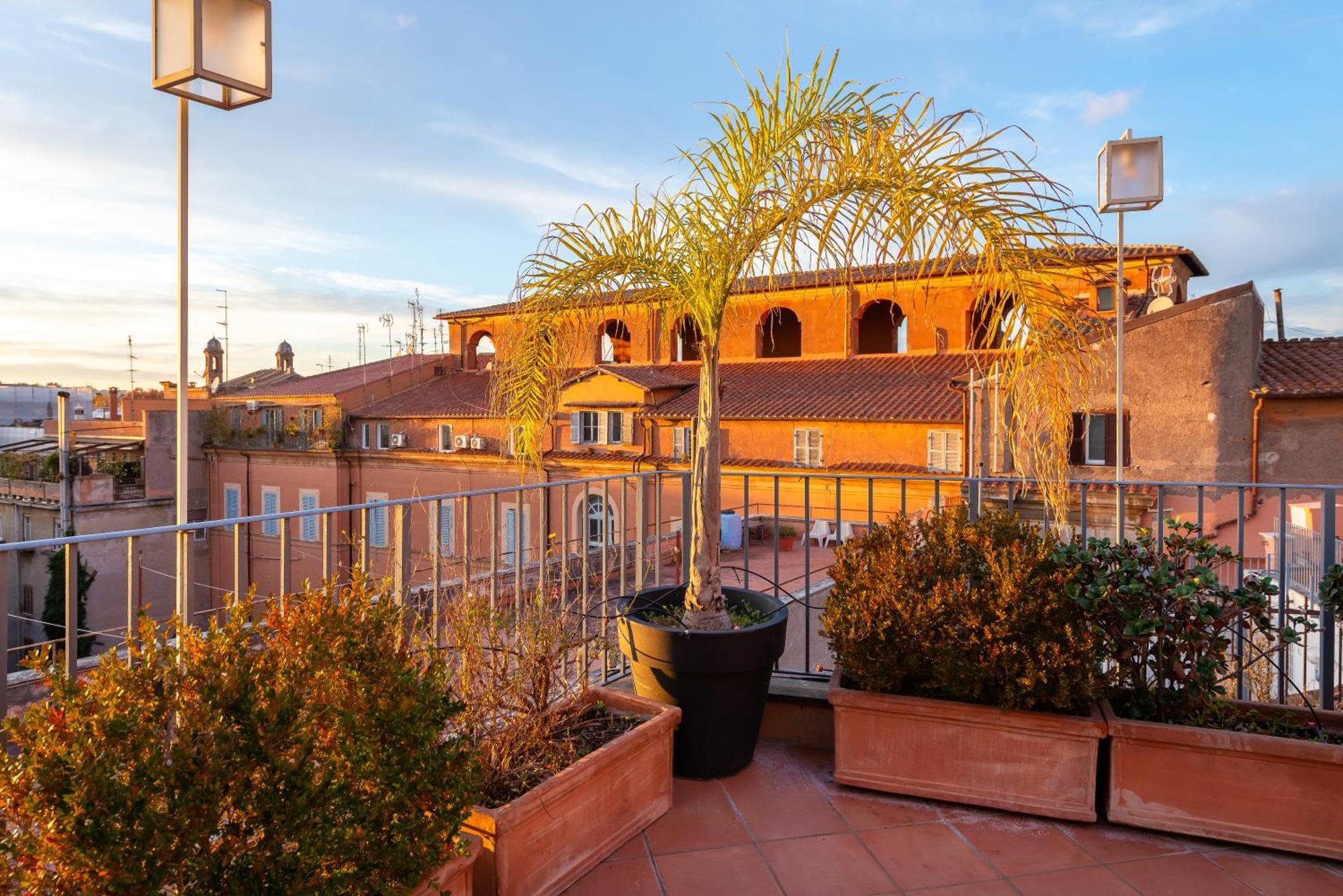 Attico Di Lusso Piazza Di Spagna Appartamento *