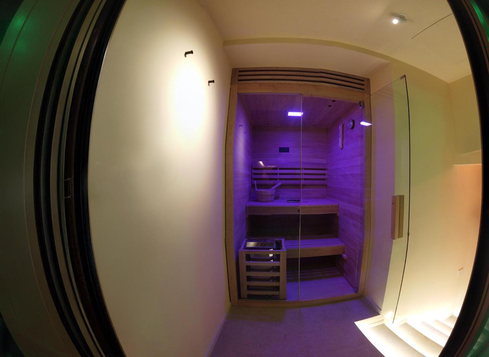 Pensión Profumo Maison Colosseo 3*