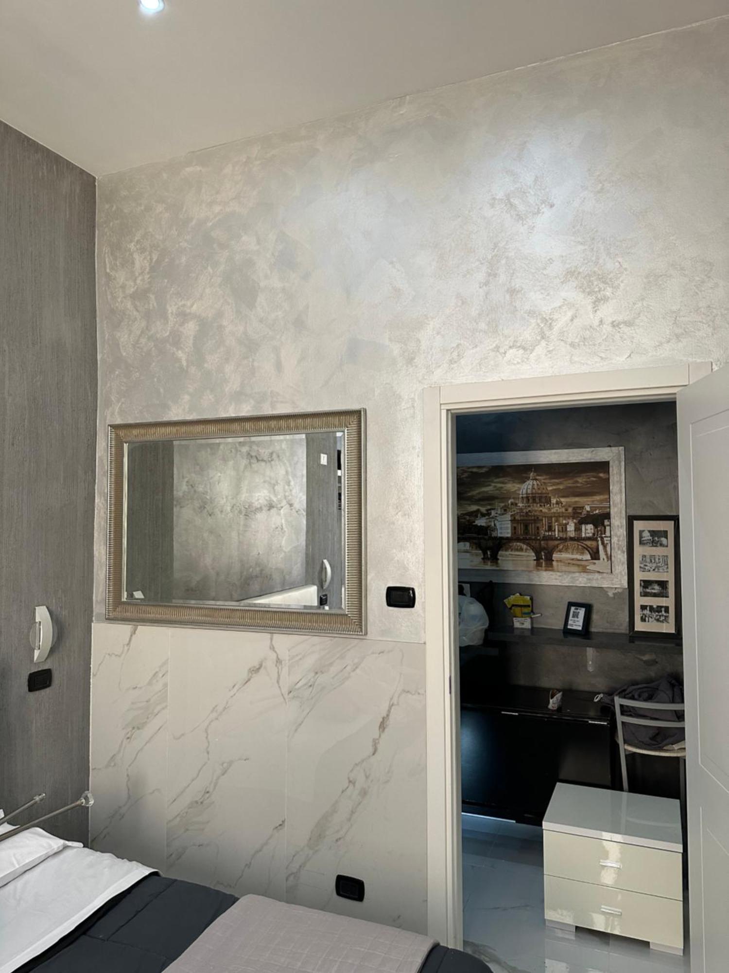 Italy 2* Rom
