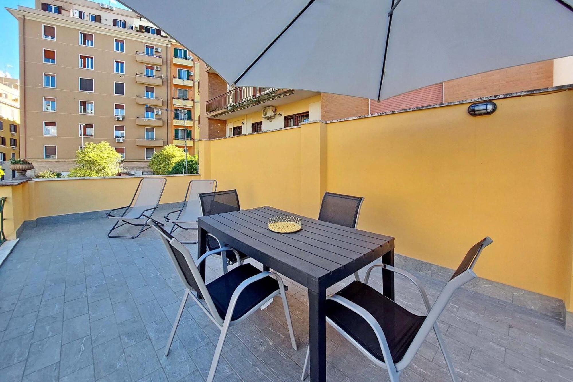 Mantellini Terrace Duplex Leilighet