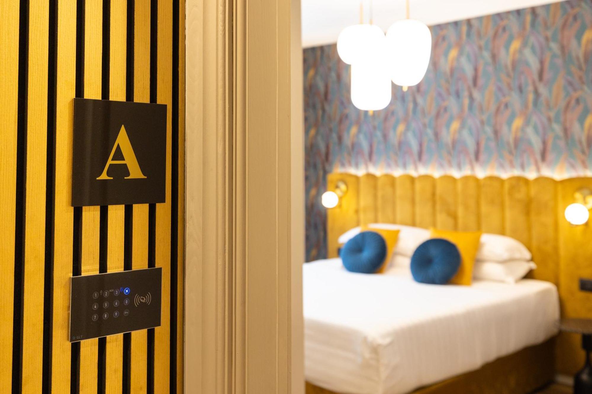 Mavi Luxury * Roma