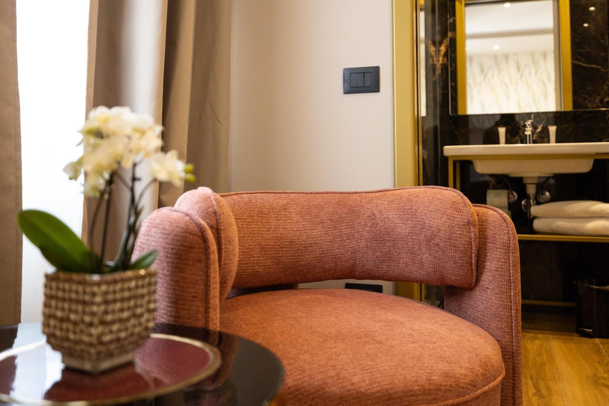 Mavi Luxury * Roma