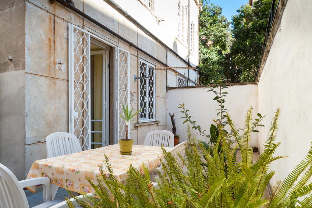Casa vacanze Dimora Santa Giuliana Roma