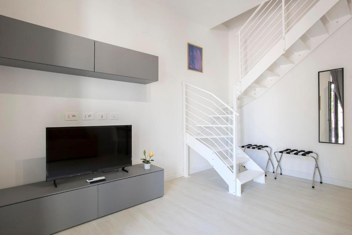 Urban Oasis With Patio For 5 Guests - Reserved Parking - Termini Appartamento