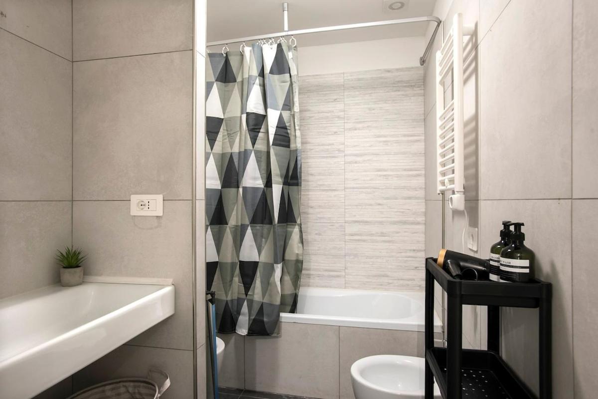 Appartamento Urban Oasis With Patio For 5 Guests - Reserved Parking - Termini *