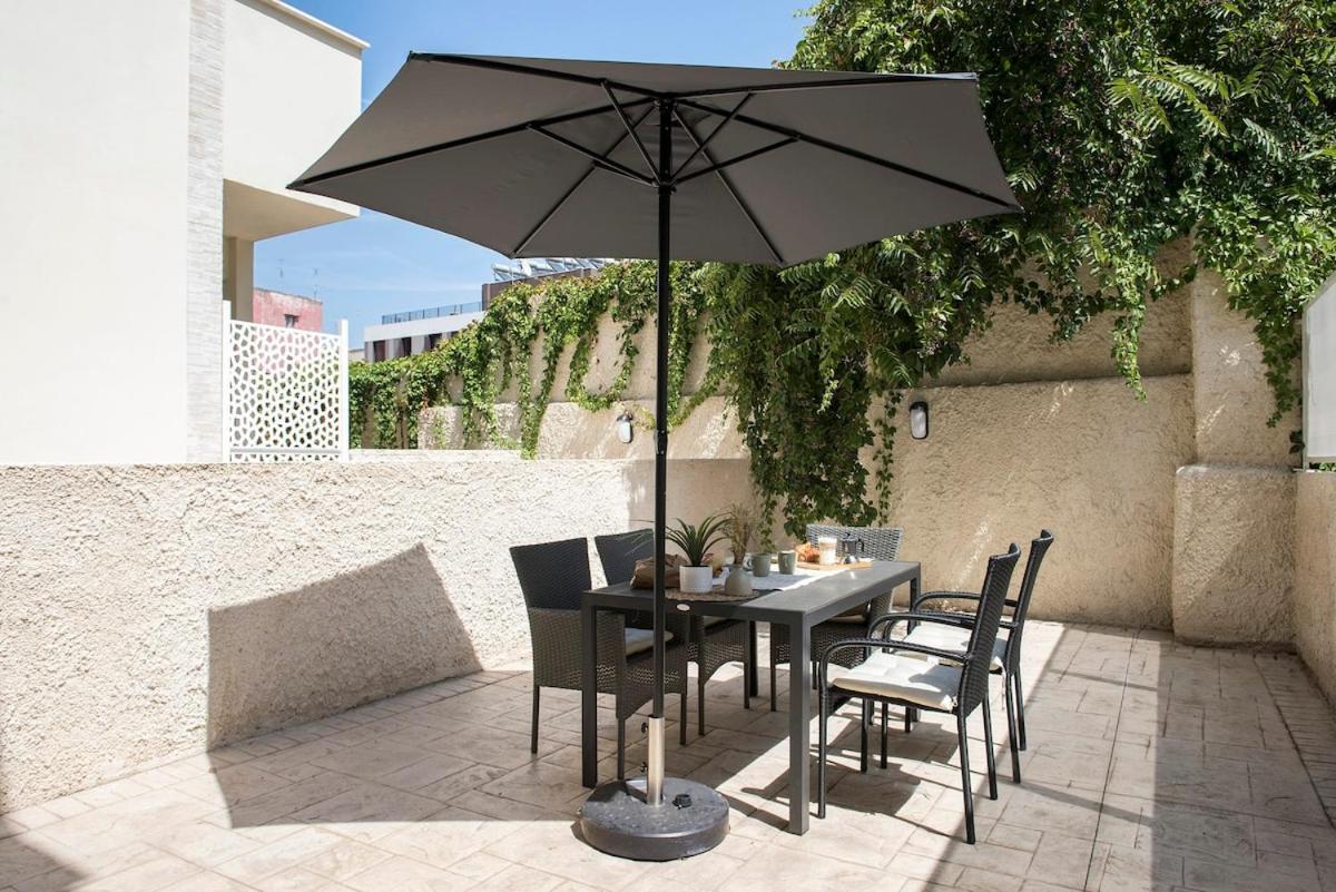 Appartamento Urban Oasis With Patio For 5 Guests - Reserved Parking - Termini