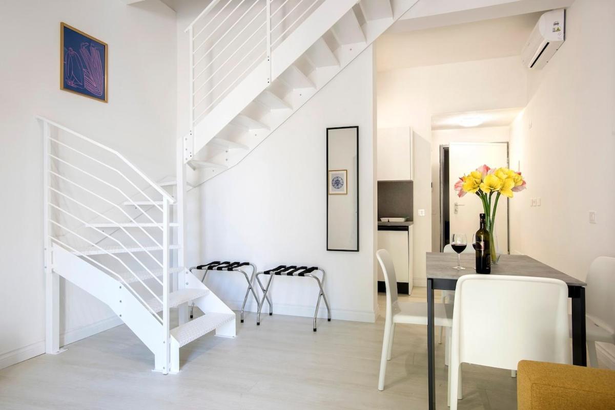 Appartamento Urban Oasis With Patio For 5 Guests - Reserved Parking - Termini *