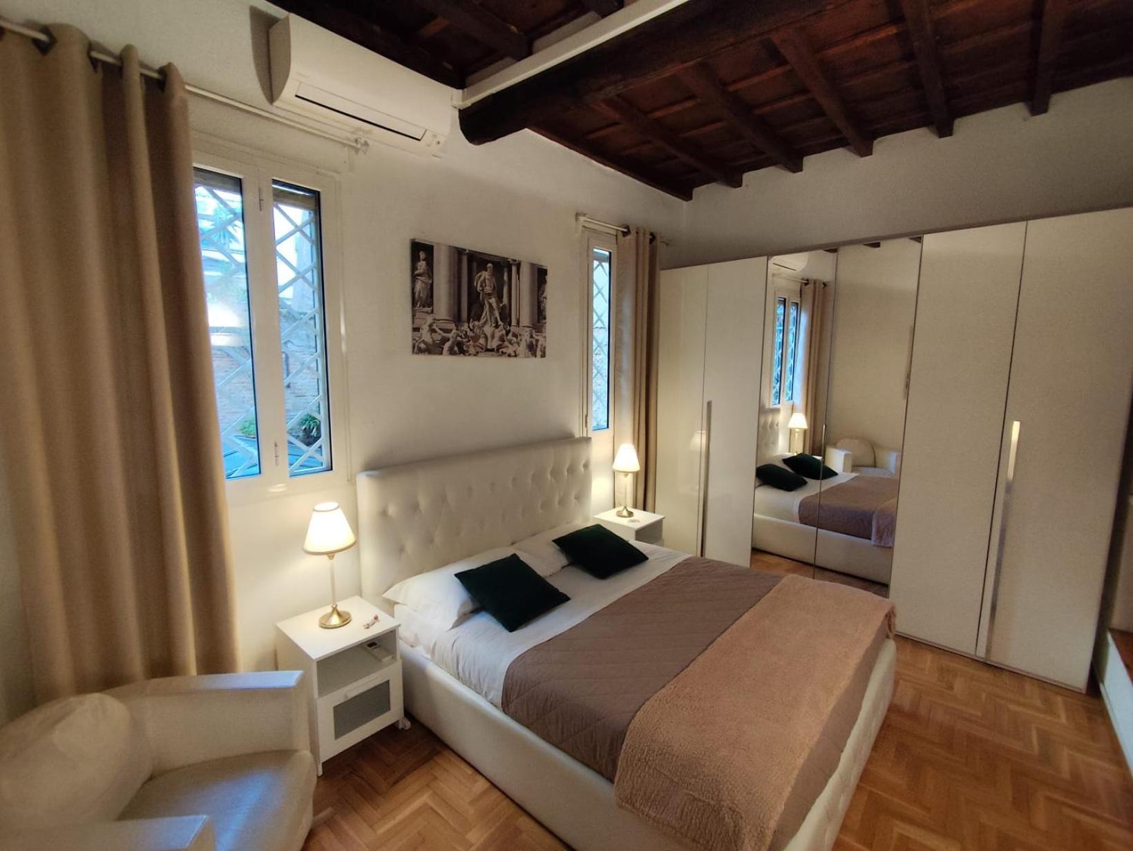 Cozy Navona