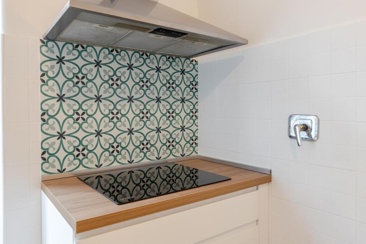 Domus Adriana Ada - Adiacente Metro A Apartamento
