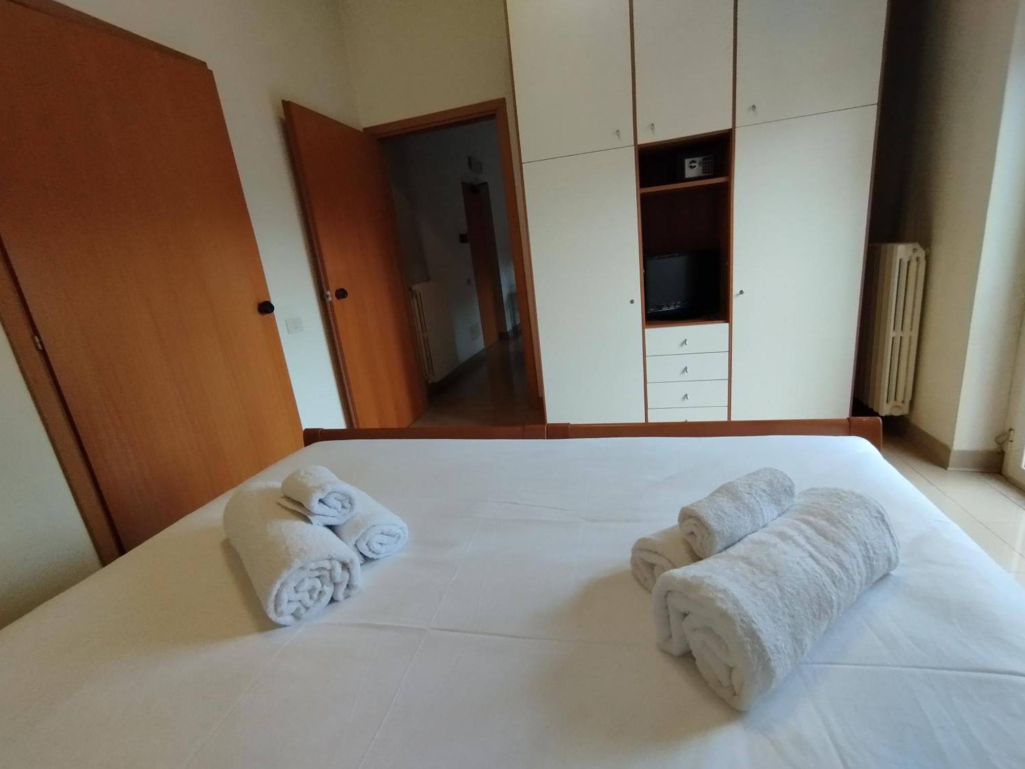 Ah Hostal *