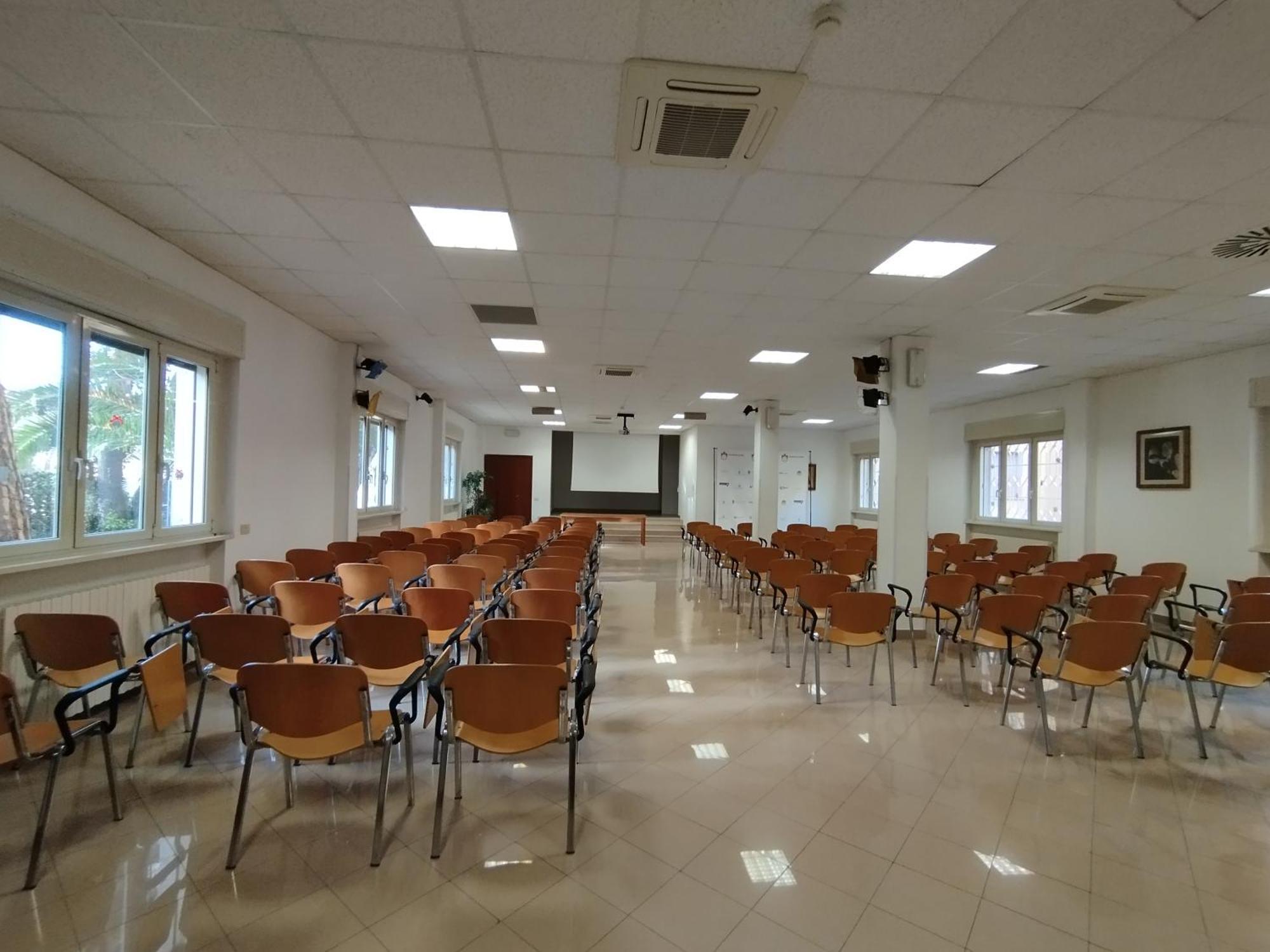 Hostal Ah Roma