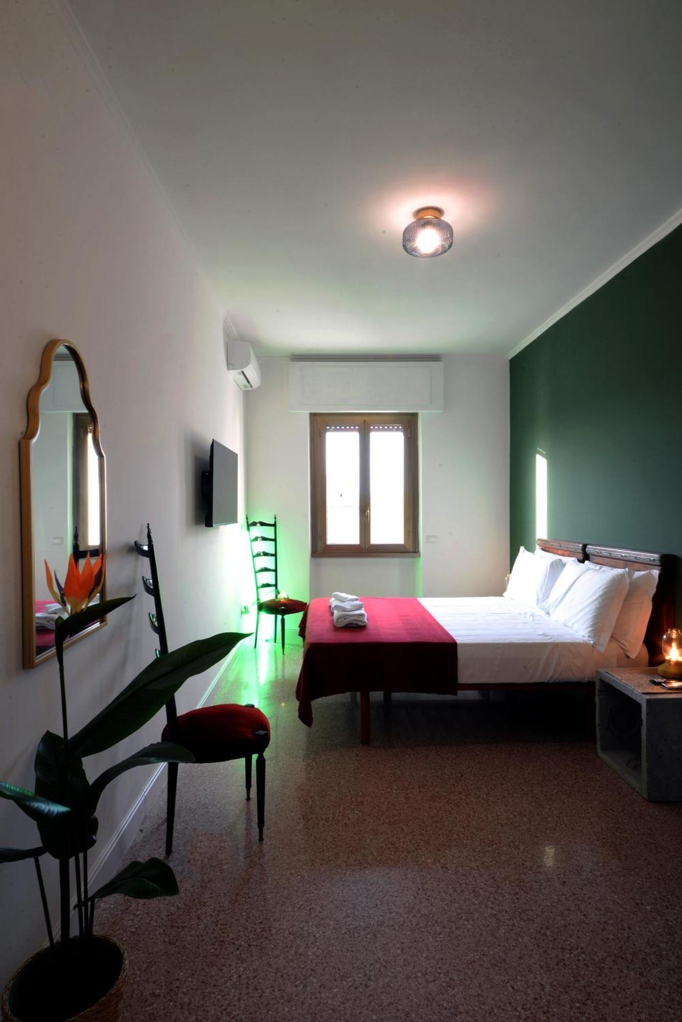 Led House Roma