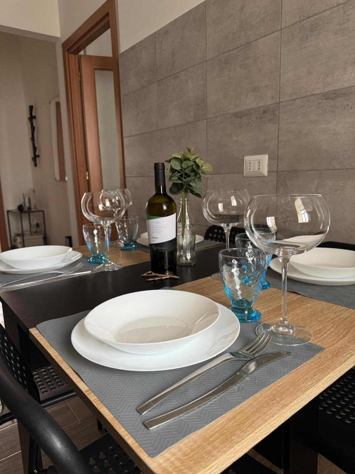 Leilighet Agli Acquedotti, Con Giardino Privato Roma