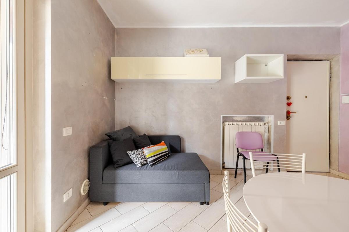 Lalla's House With Parking And Terrace Appartamento Roma