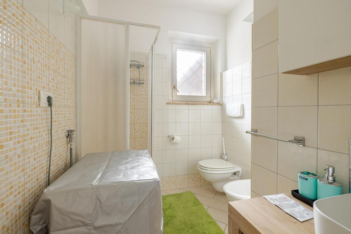 Lalla's House With Parking And Terrace Appartamento