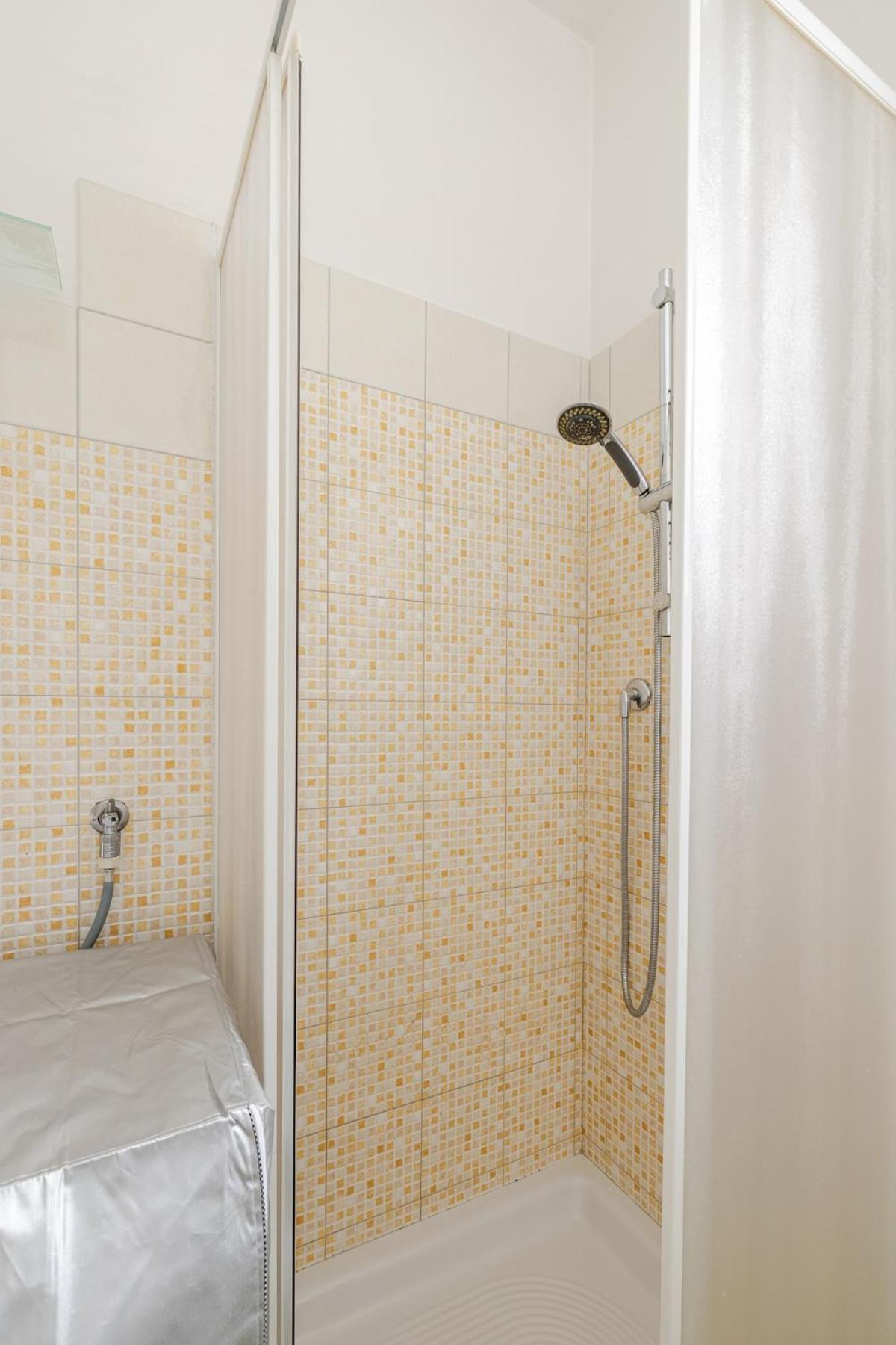 Lalla's House With Parking And Terrace Appartamento Roma