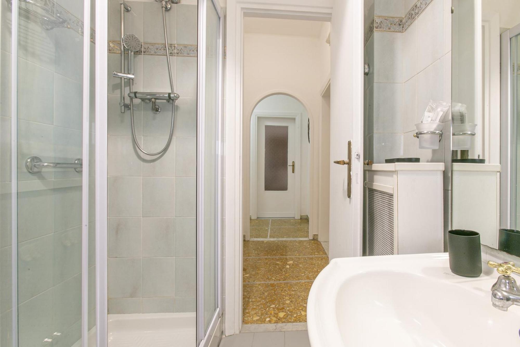 Modern 5 Minutes From Ponte Milvio Apartamento *