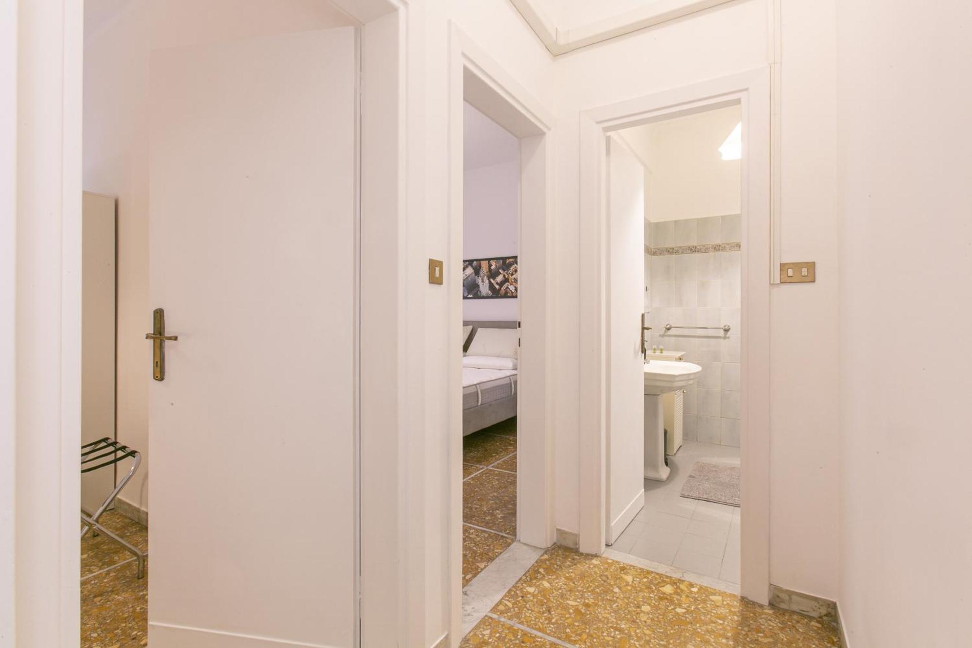 Modern 5 Minutes From Ponte Milvio * Roma