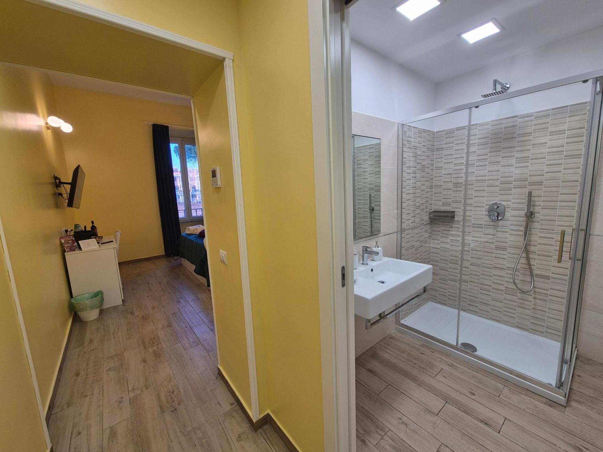 Residenze Serventi Longhi