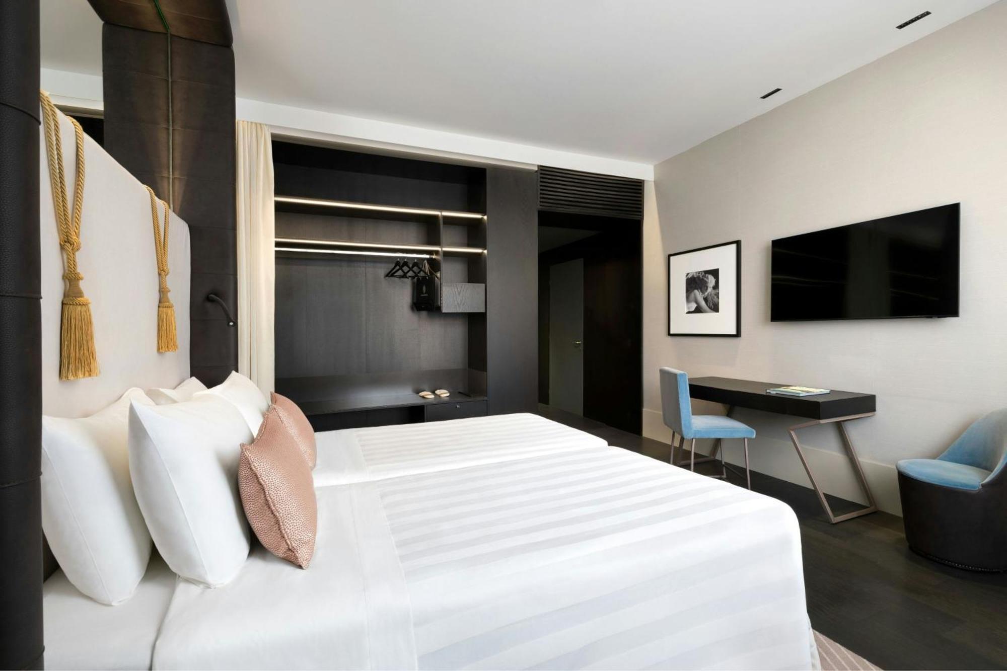 Sina Bernini Bristol, Autograph Collection Hotel 5*