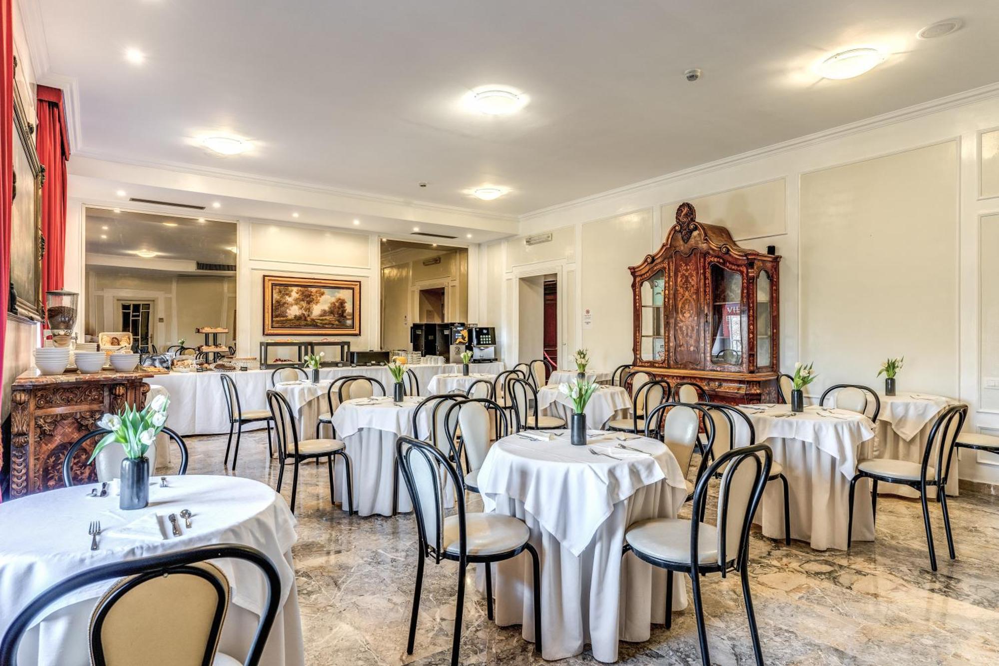 Hotell Orazia 3*
