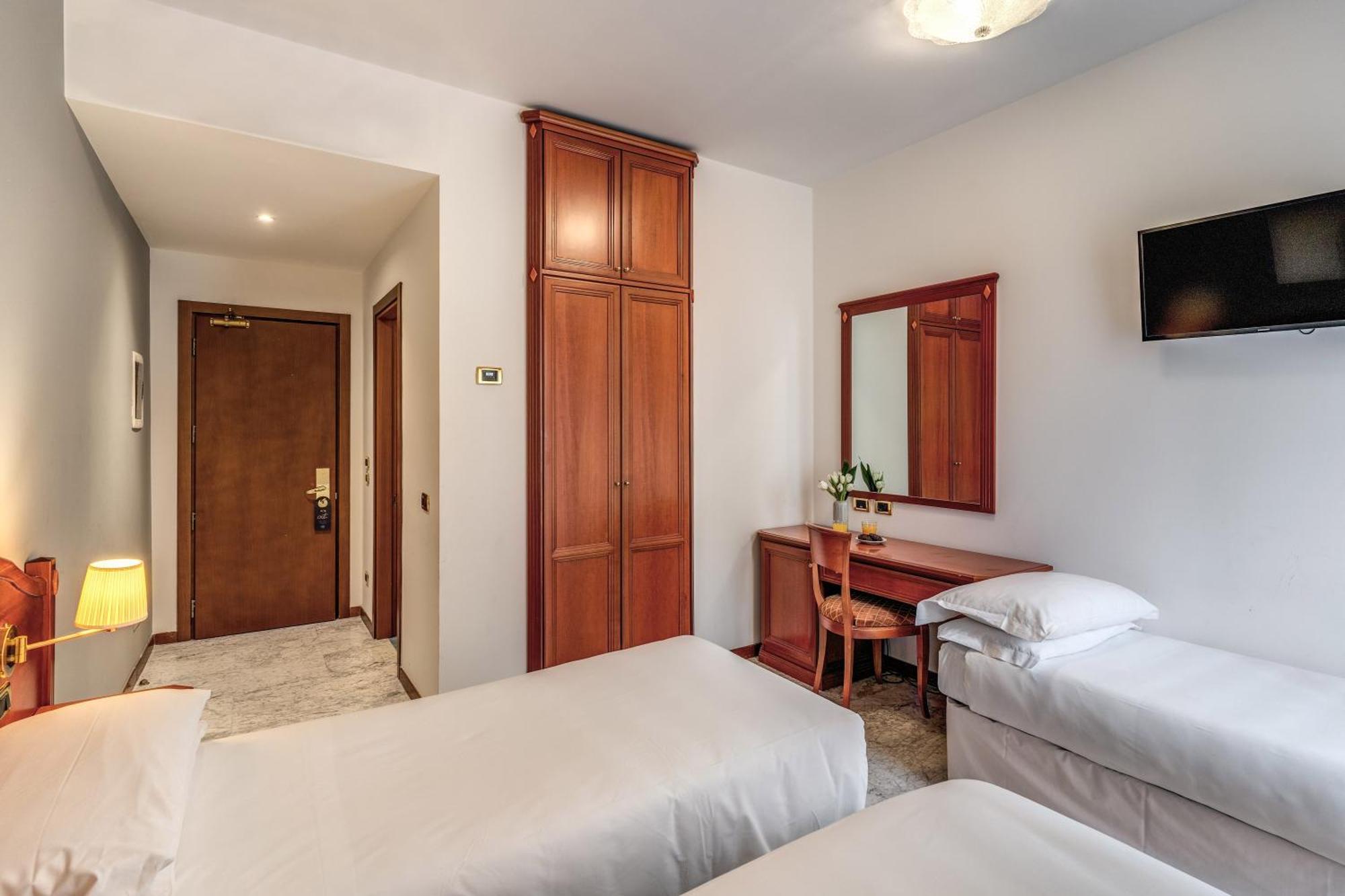 Hotell Orazia 3*