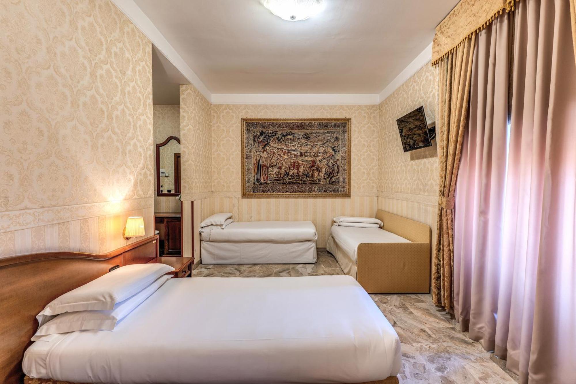 Orazia Hotell 3*