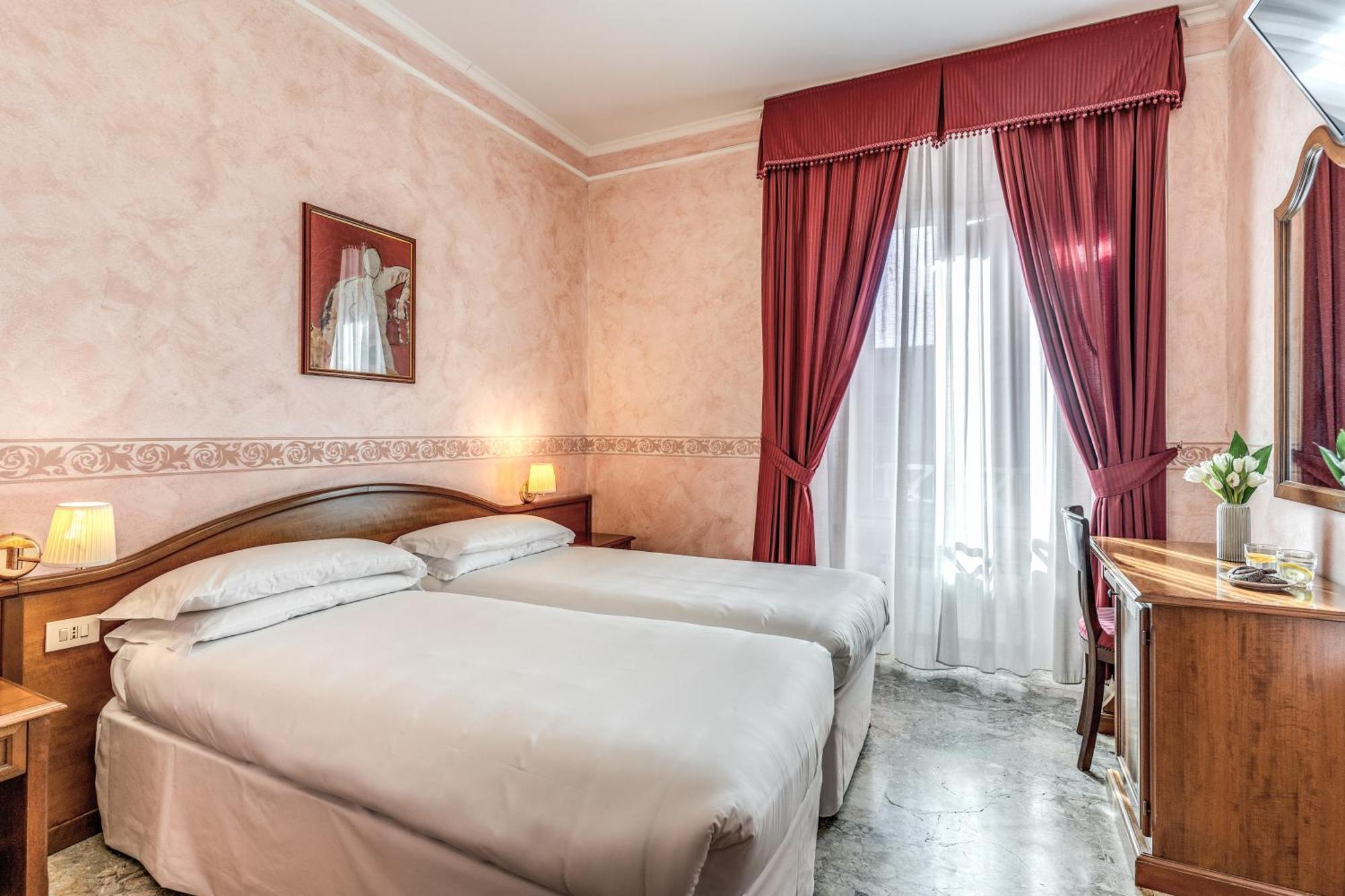 Hotell Orazia 3*