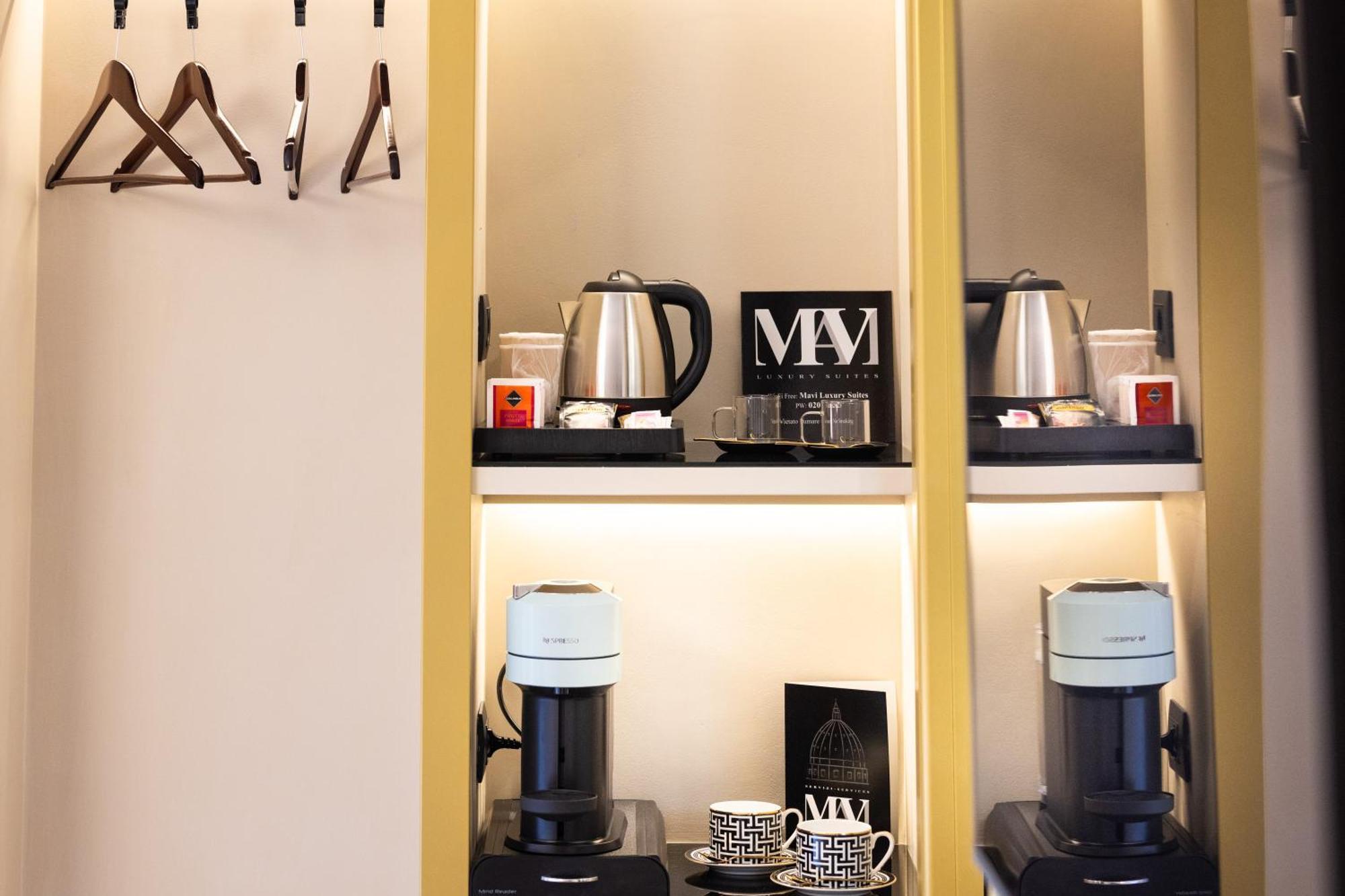Mavi Luxury * Roma