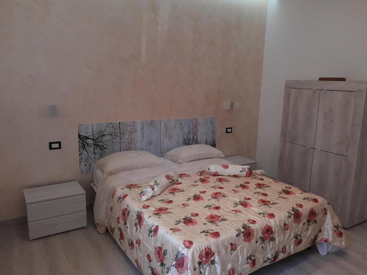Peonia La Casa...... Vacanze Per Tutti * Rom