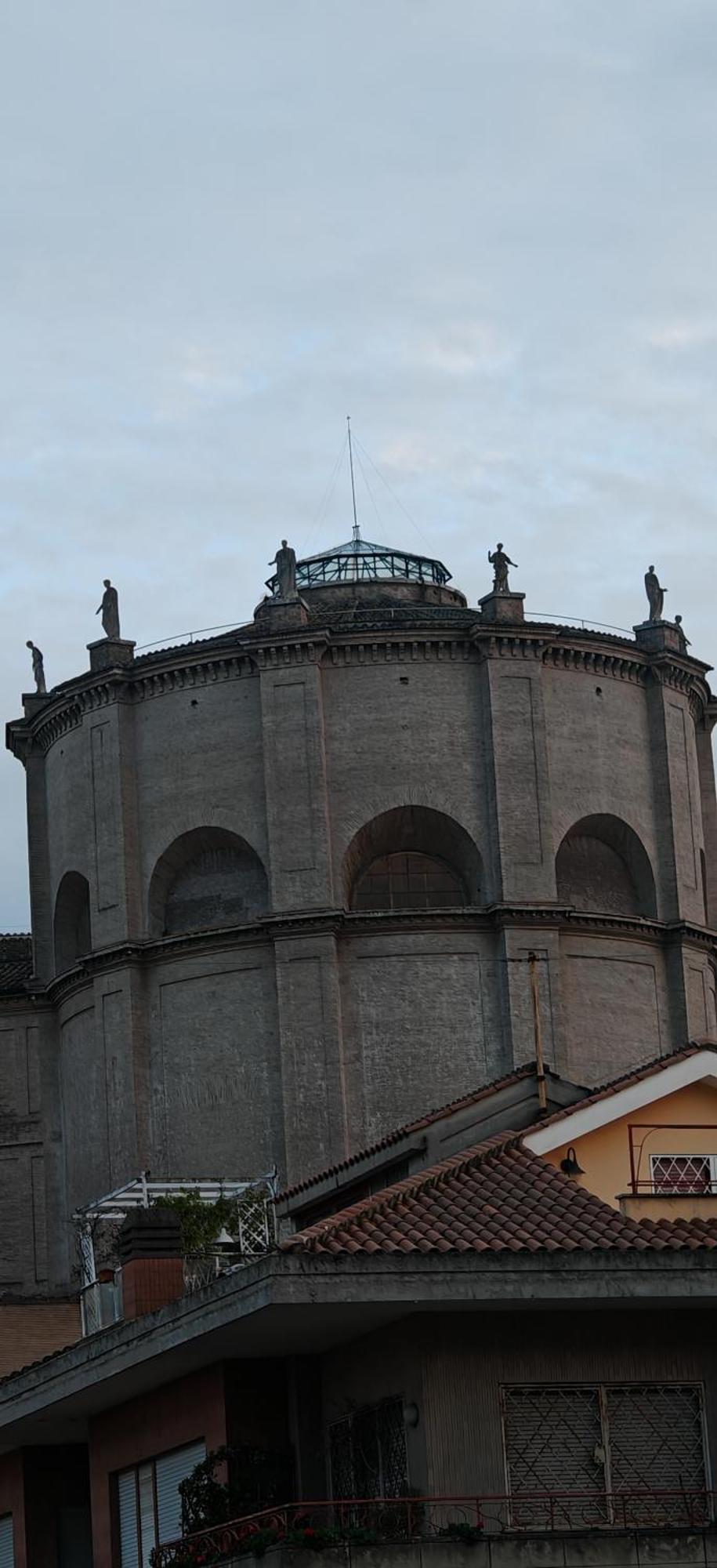 Front Vatican Museum Appartamento *