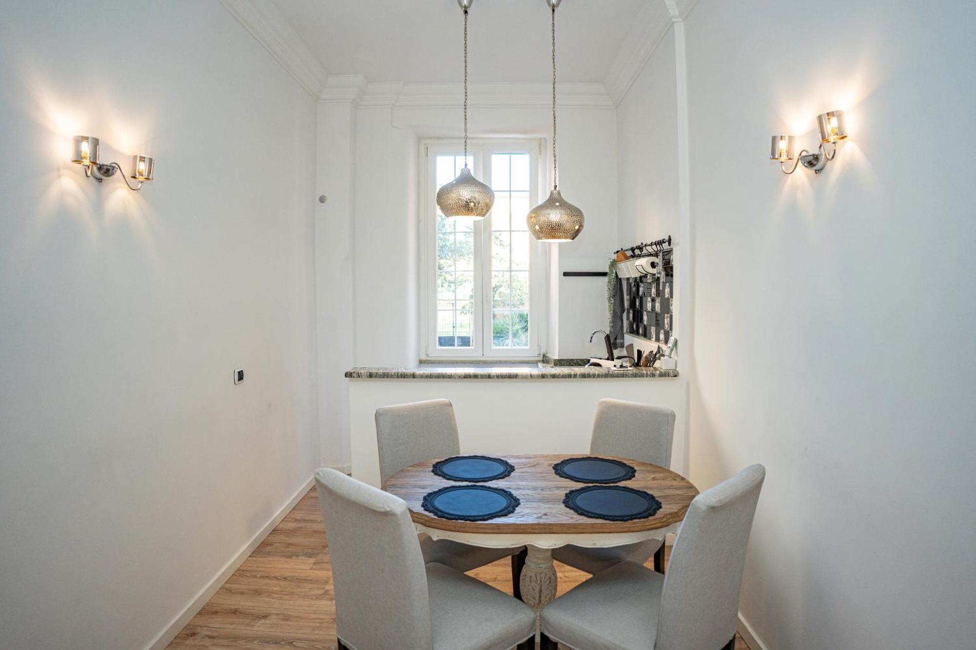 Gio House - Palazzo Storico Apartamento *