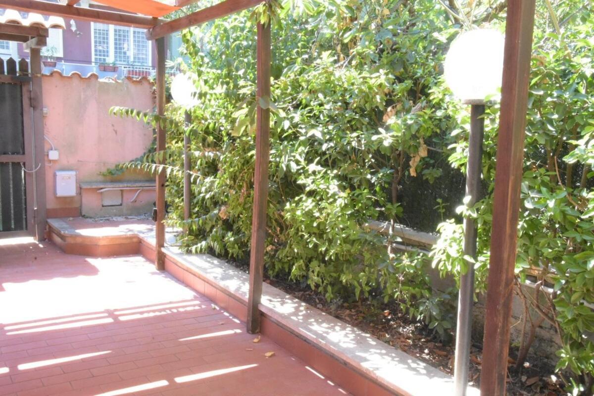 10 Minutes From The Vatican Parking Metr Casa vacanze Roma