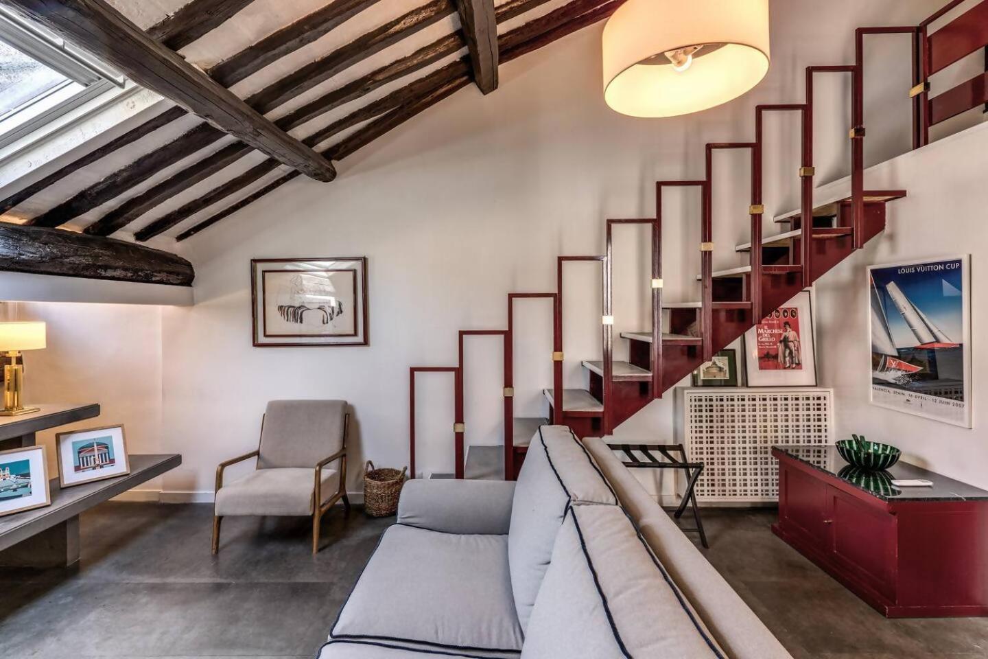 Domus In Via Del Corso Appartamento *