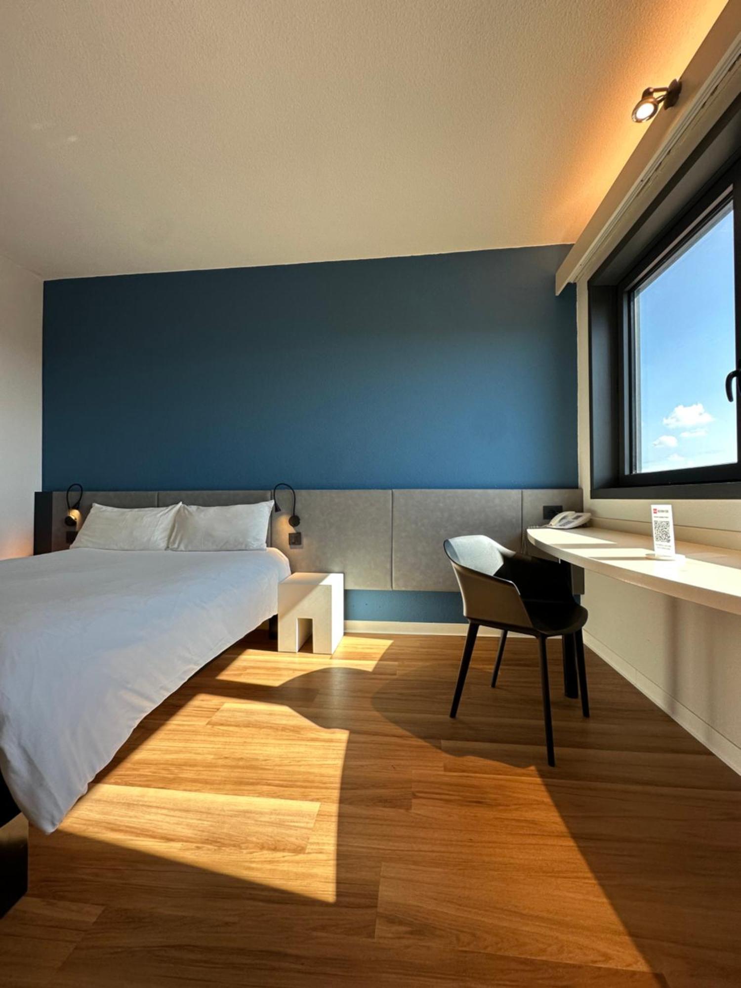 Ibis Fiera 3* Rom