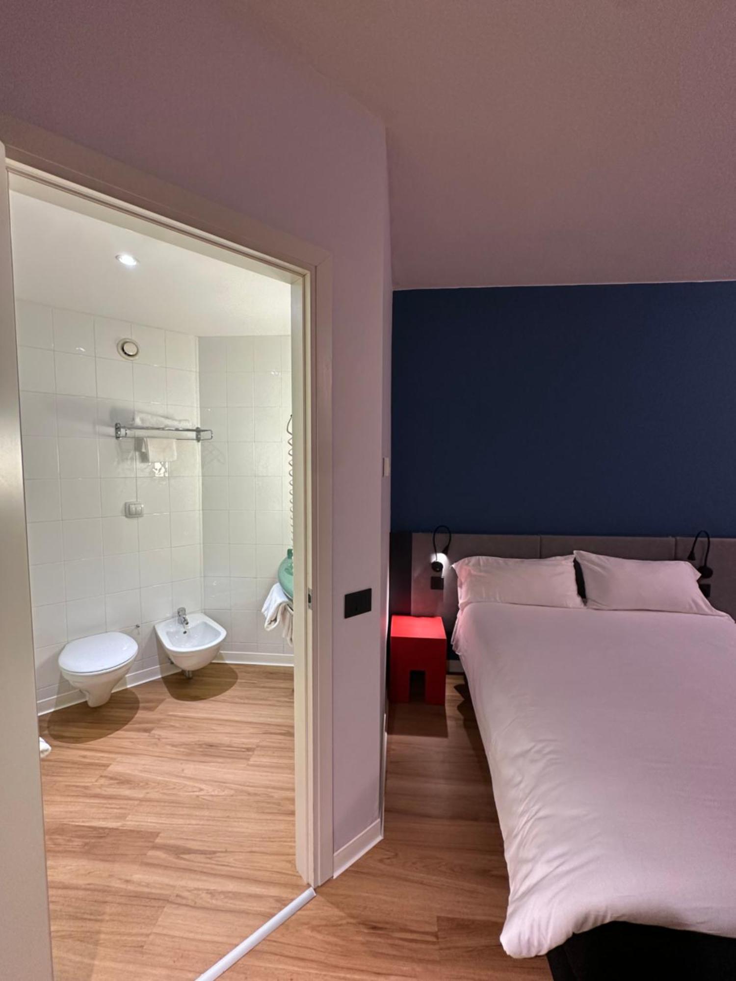 Ibis Fiera Hotell 3*