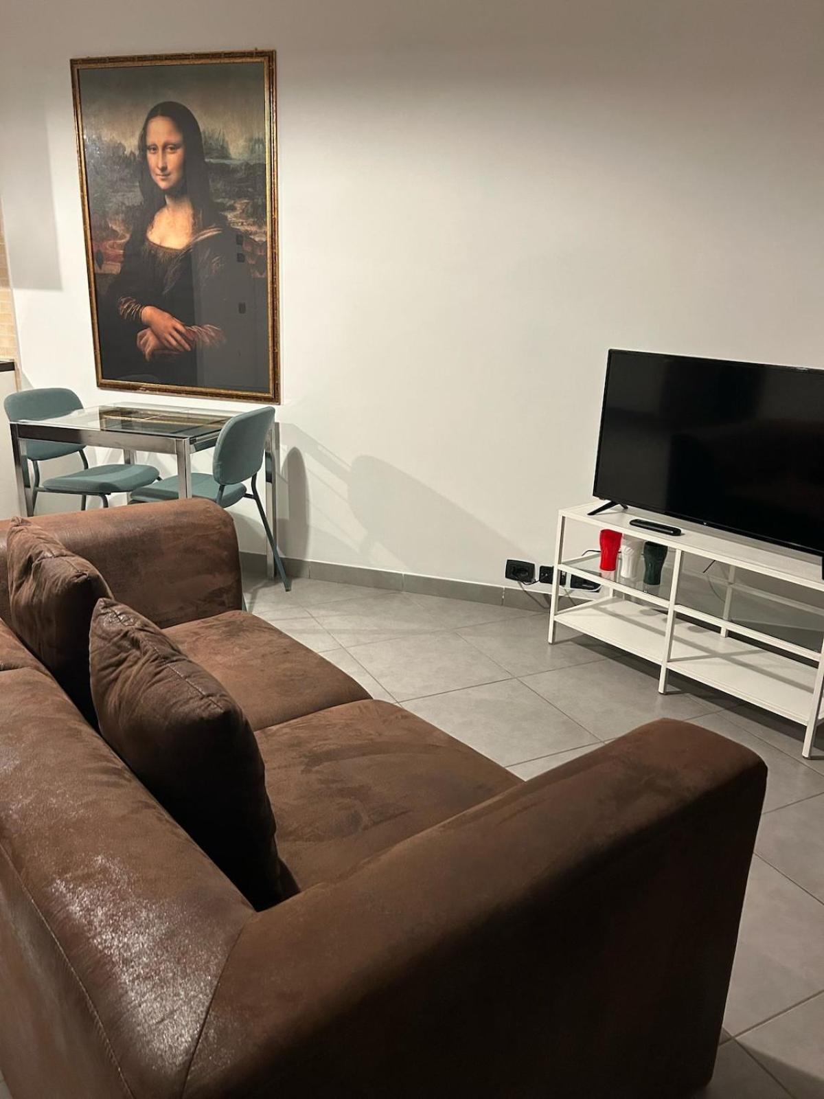 Gioconda S Villa Ponte Galeria